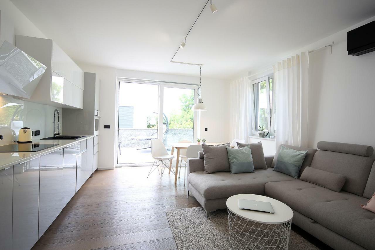 The View Luxury Apartment Dramalj Kültér fotó
